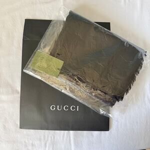GUCCI GG silk cotton jacquard shawl Black large scarf